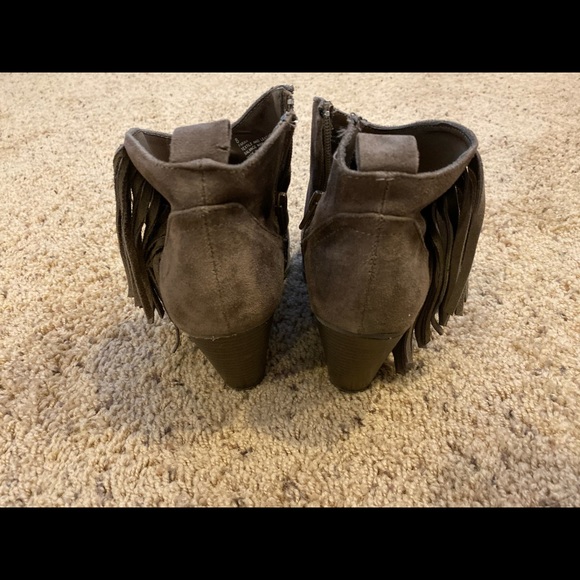 Charlotte Russe Brown Suede Booties w/ Fringe - Picture 4 of 4
